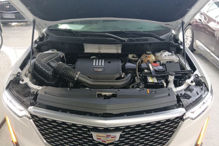 Used Cadillac XT6 2021 28T Six-Seater Four-Wheel-Drive Luxury Version Engine Bay