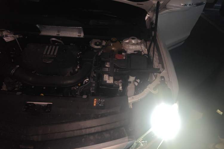 Used Cadillac XT6 2021 28T Seven-Seater Fashion Edition Engine Bay Left