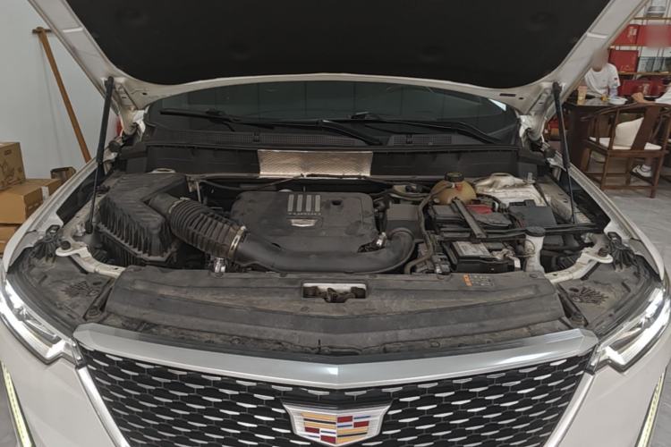 Used Cadillac XT6 2021 28T Six-Seater Four-Wheel-Drive Luxury Version Engine Bay