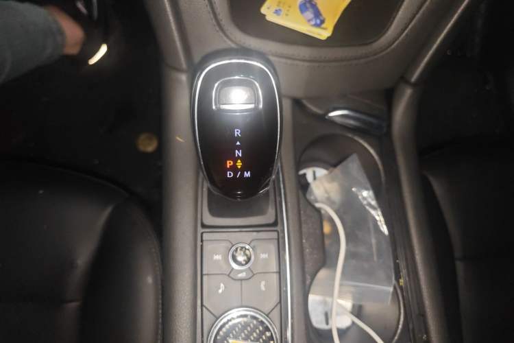 Used Cadillac XT6 2021 28T Seven-Seater Fashion Edition Gear Lever
