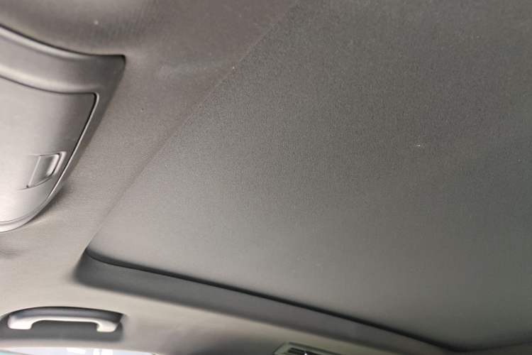 Used Cadillac XT6 2021 2.0T 7-Seater Four-Wheel Drive Luxury Version Headliner