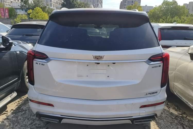 Used Cadillac XT6 2021 2.0T 7-Seater Two-Wheel-Drive Luxury Version Rear