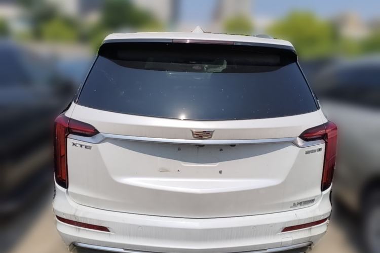 Used Cadillac XT6 2021 2.0T 7-Seater Two-Wheel-Drive Luxury Version Rear