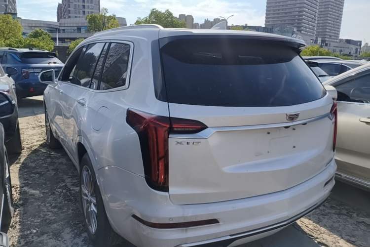 Used Cadillac XT6 2021 2.0T 7-Seater Two-Wheel-Drive Luxury Version Rear Left 45 Deg