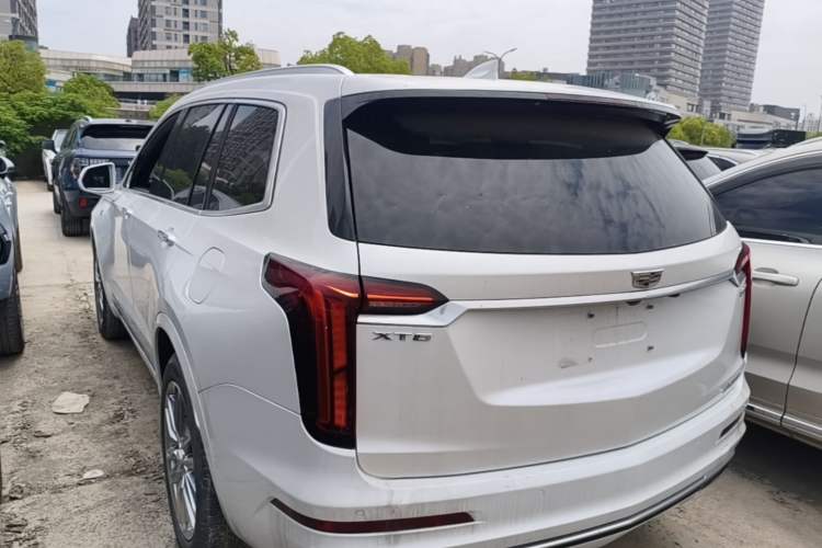 Used Cadillac XT6 2021 2.0T 7-Seater Two-Wheel-Drive Luxury Version Rear Left 45 Deg