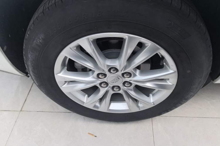 Used Cadillac XT6 2021 28T Six-Seater Fashion Edition Right Rear Wheel Hub