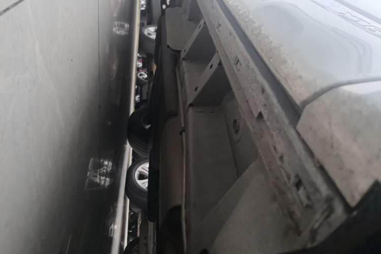 Used Cadillac XT6 2021 28T Six-Seater Fashion Edition Right Side Sill