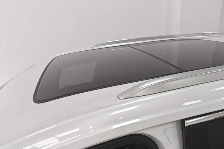 Used Cadillac XT6 2021 28T Six-Seater Four-Wheel-Drive Luxury Version Roof