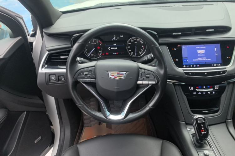 Used Cadillac XT6 2021 28T Six-Seater Fashion Edition Steering Wheel