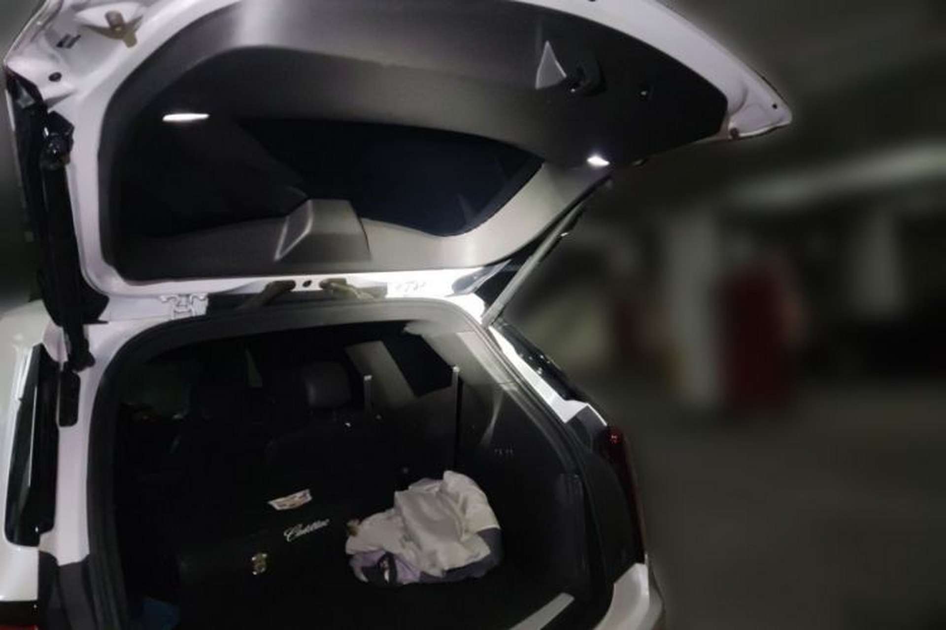 Used Cadillac XT6 2021 2.0T Six-Seater Four-Wheel-Drive Luxury Version Trunk