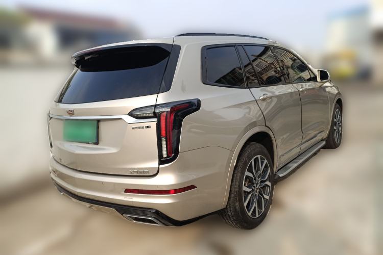 Used Cadillac XT6 2021 Revised Version 2.0T 6-Seater Four-Wheel Drive Premium Edition Exterior 5