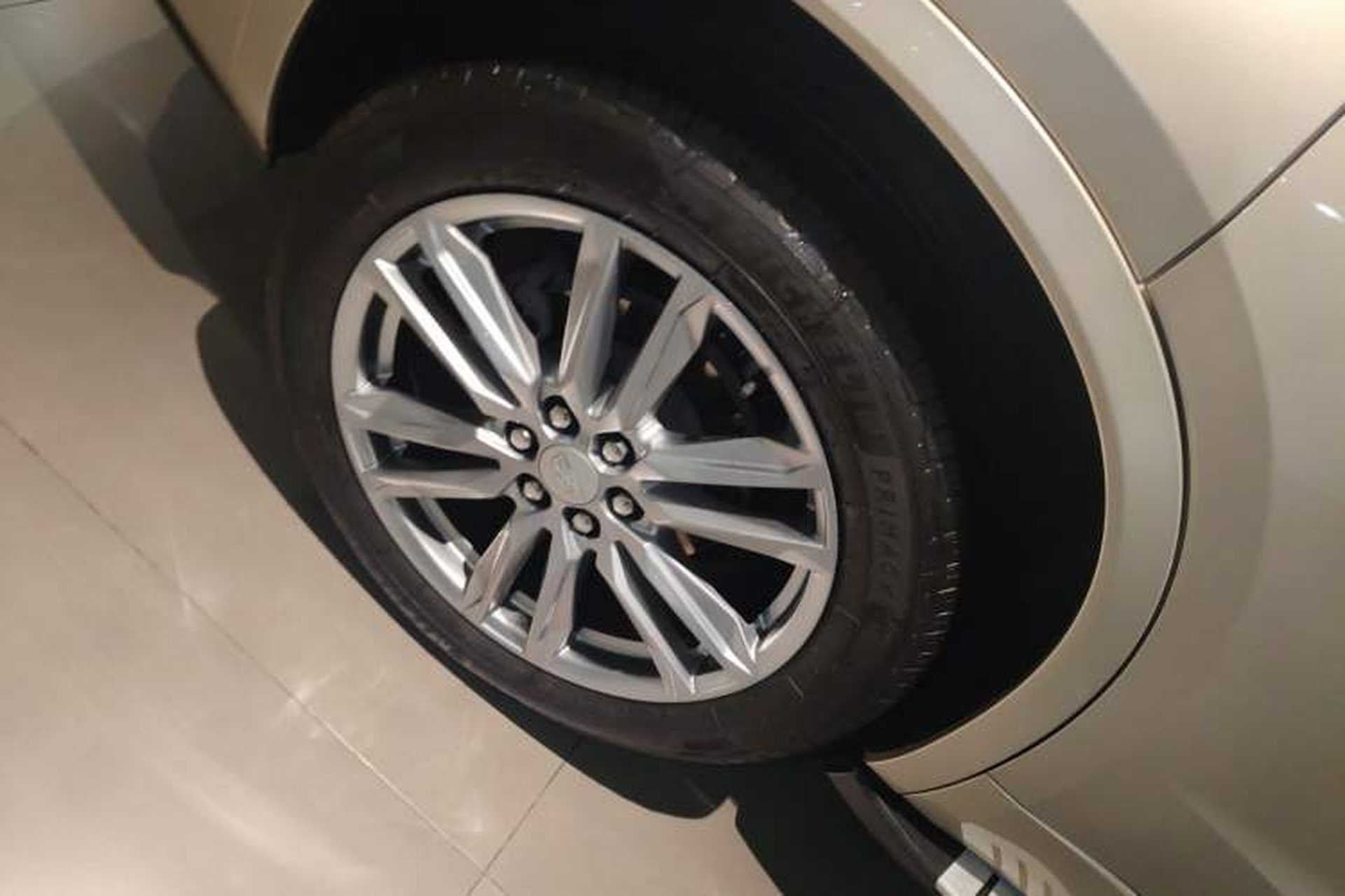 Used Cadillac XT6 2021 2.0T Six-Seater Four-Wheel-Drive Luxury Version Exterior 5