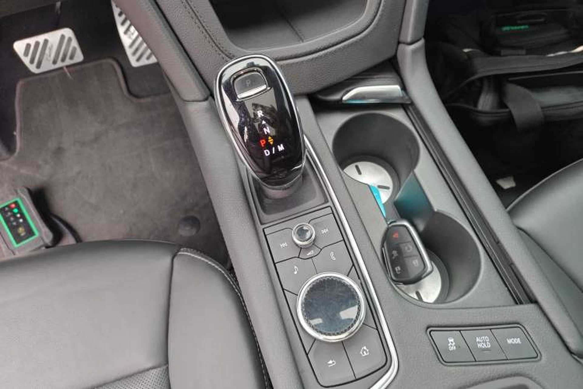 Used Cadillac XT6 2021 2.0T 7-Seater Four-Wheel Drive Luxury Version Gear Lever