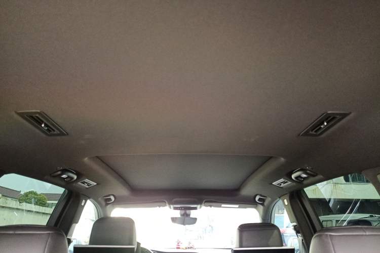 Used Cadillac XT6 2021 Revised Version 2.0T 6-Seater Four-Wheel Drive Premium Edition Headliner