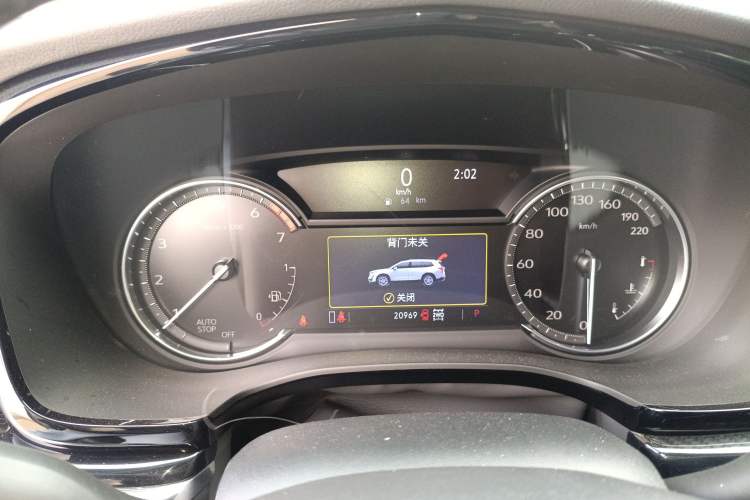 Used Cadillac XT6 2021 Revised Version 2.0T 6-Seater Four-Wheel Drive Premium Edition Instrument Cluster