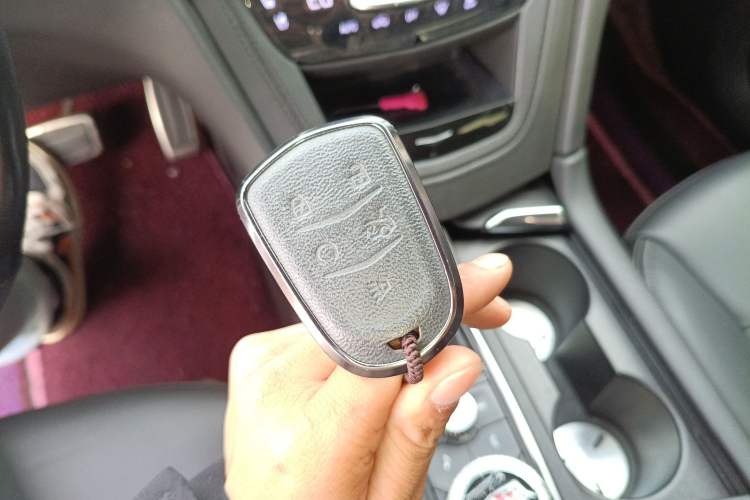 Used Cadillac XT6 2021 Revised Version 2.0T 6-Seater Four-Wheel Drive Premium Edition Interior 1