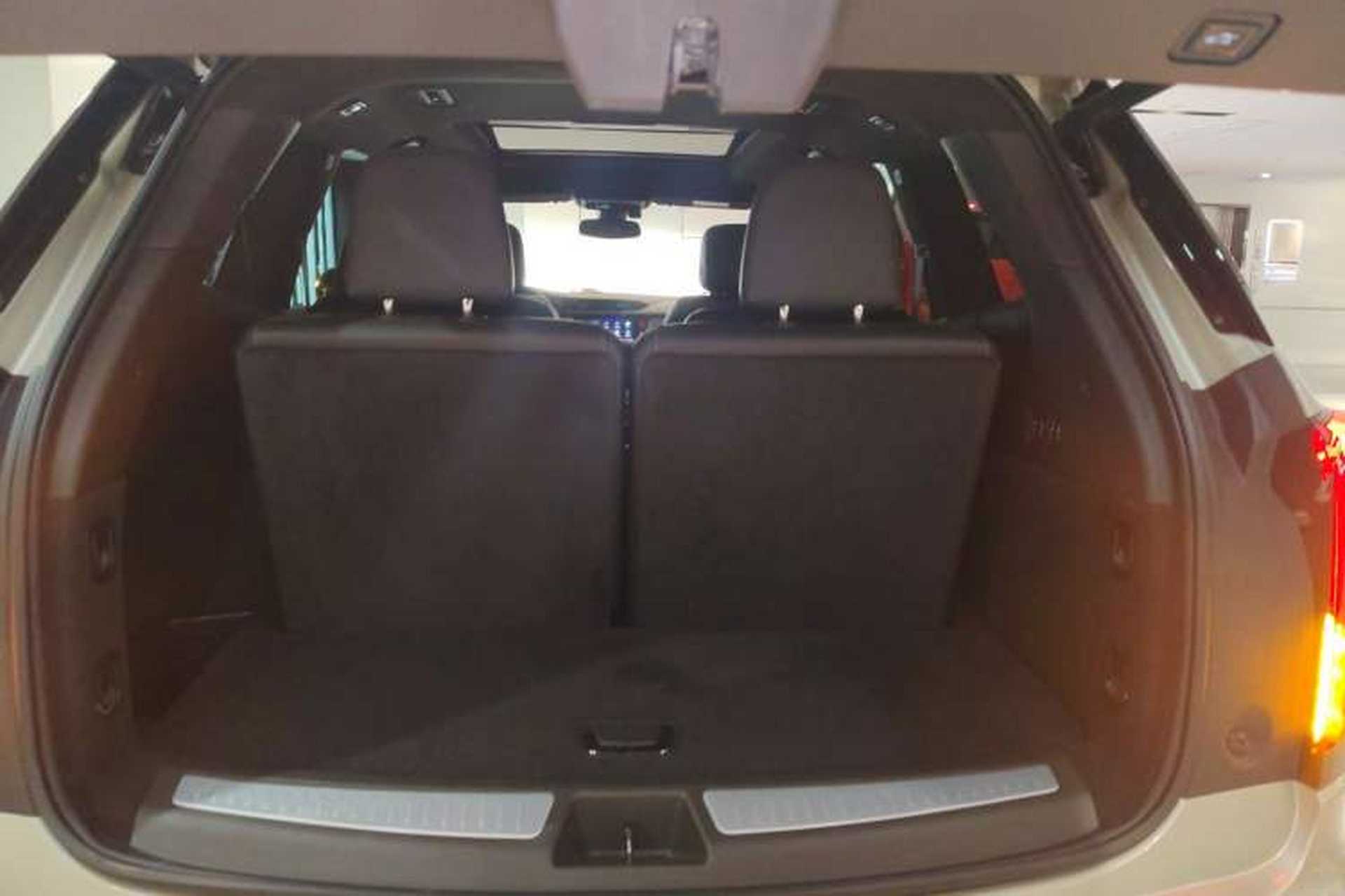 Used Cadillac XT6 2021 2.0T Six-Seater Four-Wheel-Drive Luxury Version Trunk