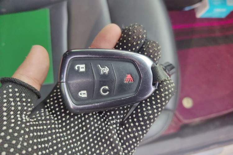 Used Cadillac XT6 2021 2.0T Six-Seater Four-Wheel-Drive Luxury Version Vehicle Key