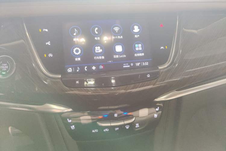 Used Cadillac XT6 2022 2.0T Six-Seater Four-Wheel-Drive Platinum Edition Audio And AC Panel