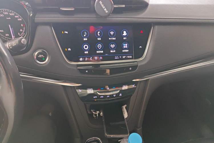 Used Cadillac XT6 2022 2.0T 7-Seater Four-Wheel-Drive Luxury Version Audio And AC Panel