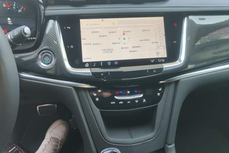 Used Cadillac XT6 2022 2.0T Six-Seater Four-Wheel Drive Luxury Version Audio And AC Panel