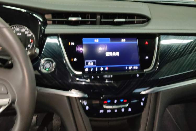 Used Cadillac XT6 2022 2.0T Six-Seater Four-Wheel Drive Luxury Version Audio And AC Panel