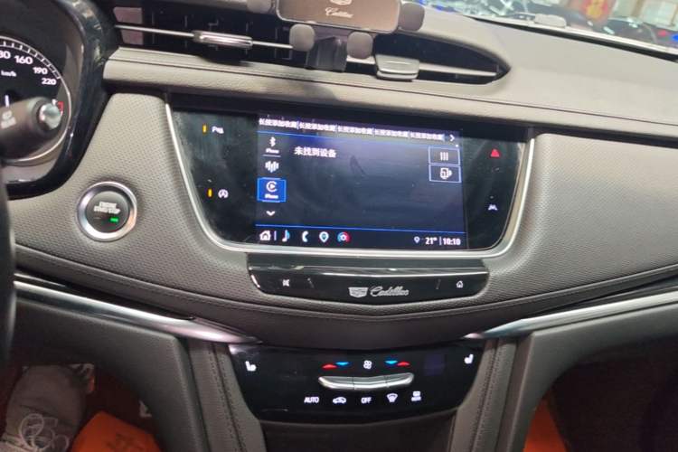 Used Cadillac XT6 2022 2.0T 7-Seater Four-Wheel-Drive Luxury Version Audio And AC Panel