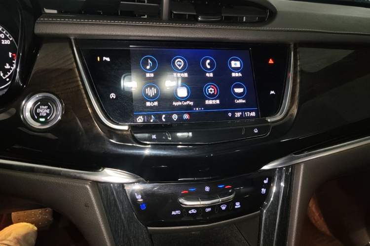 Used Cadillac XT6 2022 2.0T Six-Seater Four-Wheel Drive Luxury Version Audio And AC Panel
