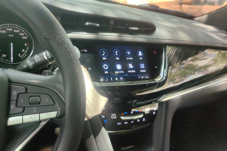 Used Cadillac XT6 2022 2.0T Six-Seater Four-Wheel Drive Luxury 120th Anniversary Limited Edition Audio And AC Panel