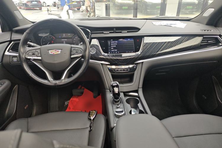 Used Cadillac XT6 2022 2.0T Six-Seater Four-Wheel Drive Luxury Version Center Console