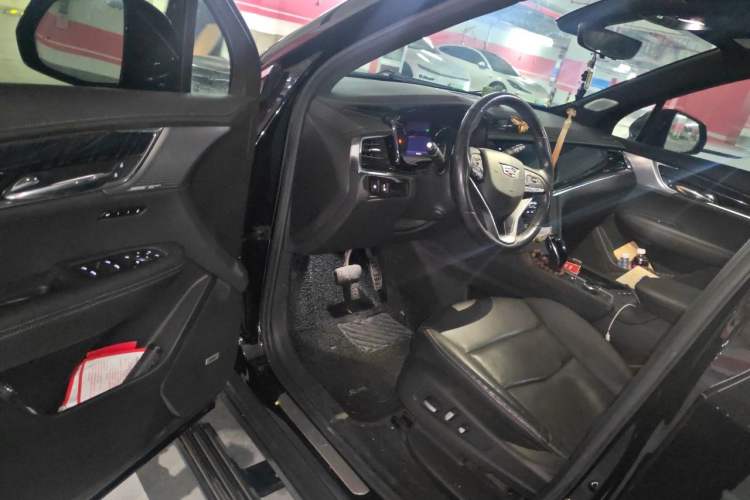 Used Cadillac XT6 2022 2.0T Six-Seater Four-Wheel Drive Luxury Version Driver Seat