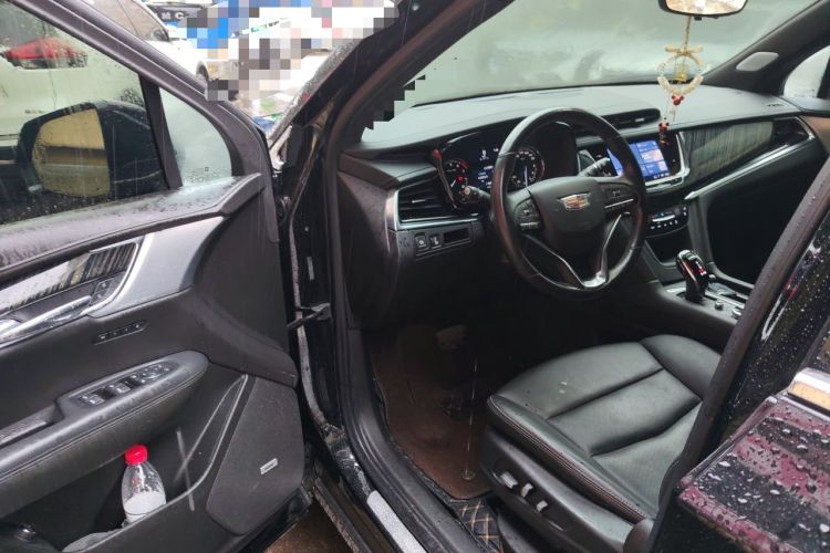 Used Cadillac XT6 2022 2.0T 7-Seater Four-Wheel Drive Luxury Version Driver Seat