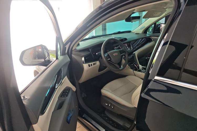 Used Cadillac XT6 2022 2.0T 7-Seater Four-Wheel Drive Luxury Version Driver Seat