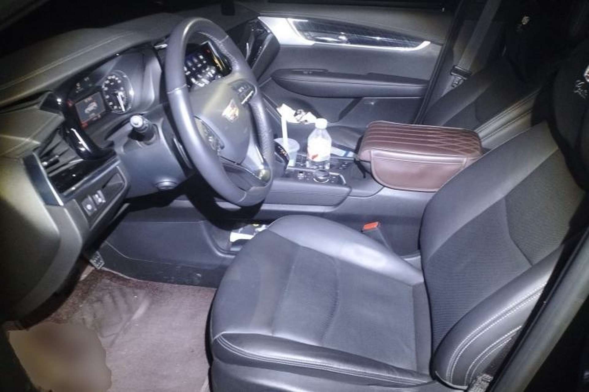Used Cadillac XT6 2022 2.0T 7-Seater Four-Wheel Drive Luxury Version Driver Seat