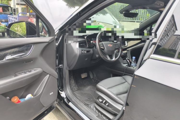 Used Cadillac XT6 2022 2.0T Six-Seater Four-Wheel-Drive Luxury Standard Edition Driver Seat