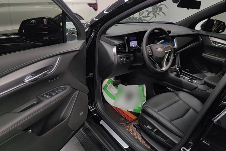 Used Cadillac XT6 2022 2.0T 7-Seater Four-Wheel-Drive Luxury Version Driver Seat