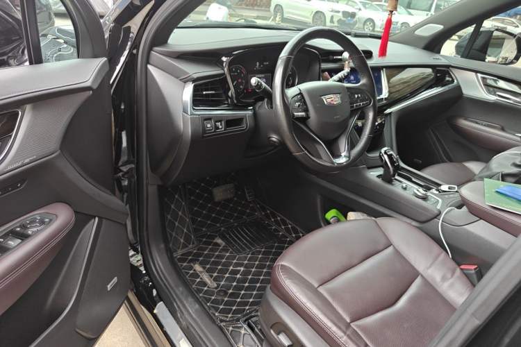 Used Cadillac XT6 2022 2.0T Six-Seater Four-Wheel Drive Luxury Version Driver Seat