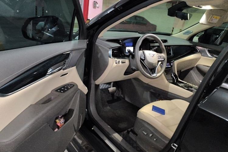 Used Cadillac XT6 2022 2.0T 7-Seater Four-Wheel Drive Luxury Standard Edition Driver Seat