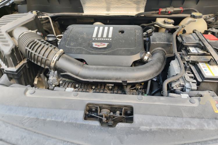 Used Cadillac XT6 2022 2.0T 7-Seater Four-Wheel Drive Luxury Standard Edition Engine Bay