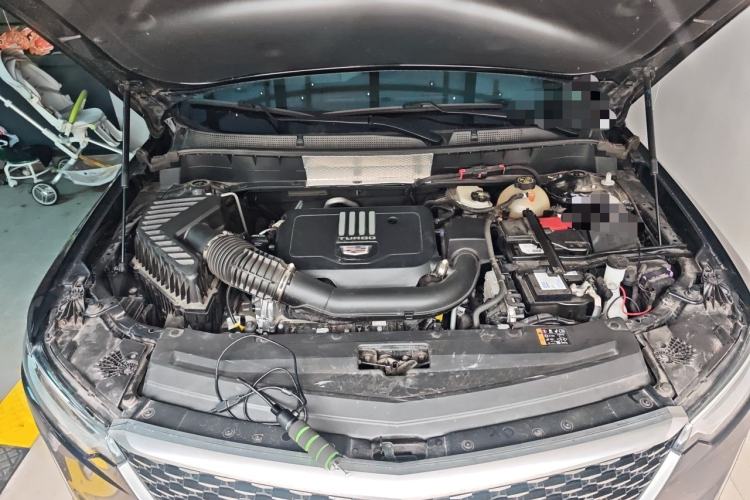 Used Cadillac XT6 2022 2.0T 7-Seater Four-Wheel Drive Luxury Version Engine Bay