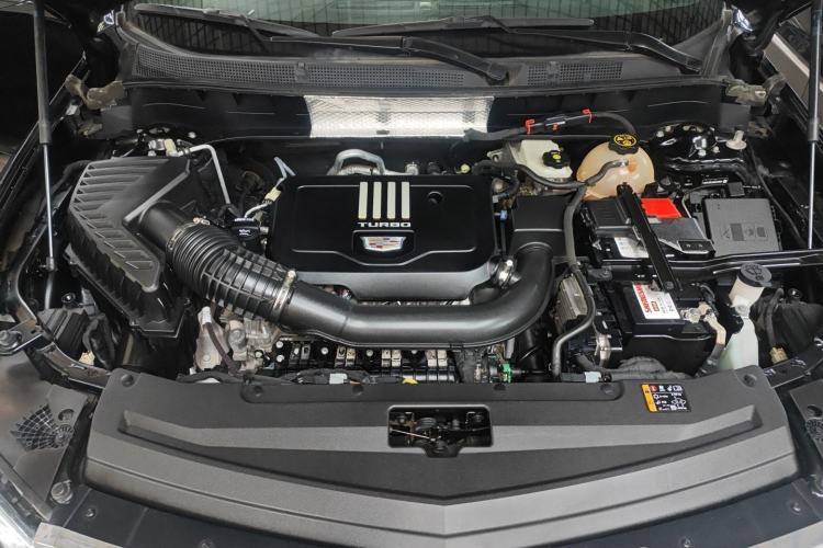 Used Cadillac XT6 2022 2.0T 7-Seater Two-Wheel Drive Luxury Version Engine Bay