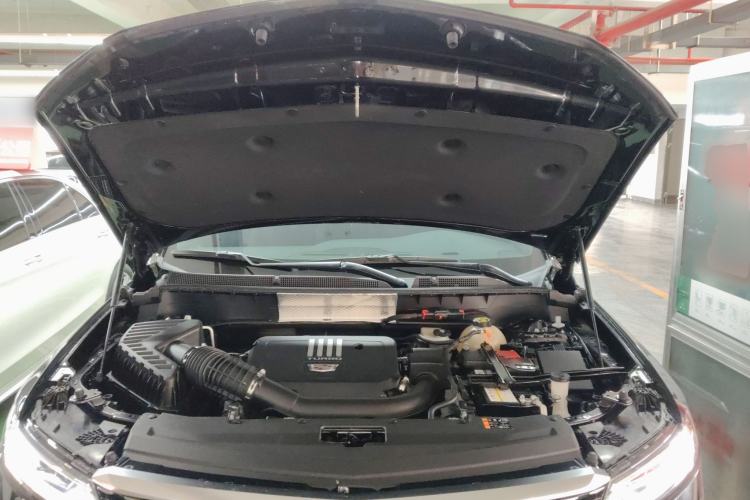 Used Cadillac XT6 2022 2.0T Six-Seater Four-Wheel Drive Luxury Version Engine Bay