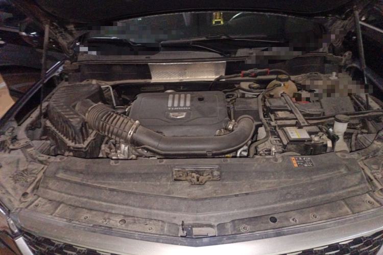 Used Cadillac XT6 2022 2.0T Six-Seater Four-Wheel Drive Luxury Version Engine Bay