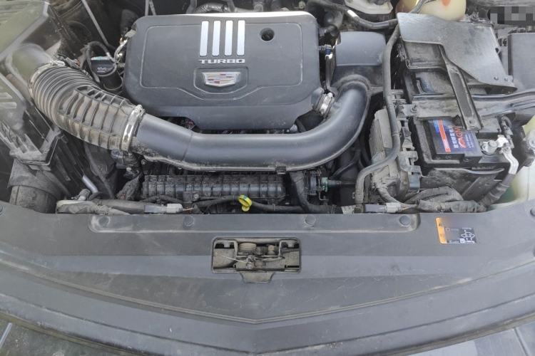 Used Cadillac XT6 2022 2.0T Six-Seater Two-Wheel-Drive Luxury Version Engine Bay