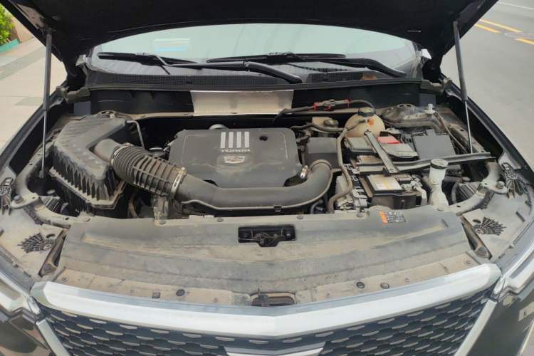 Used Cadillac XT6 2022 2.0T 7-Seater Two-Wheel Drive Luxury Version Engine Bay