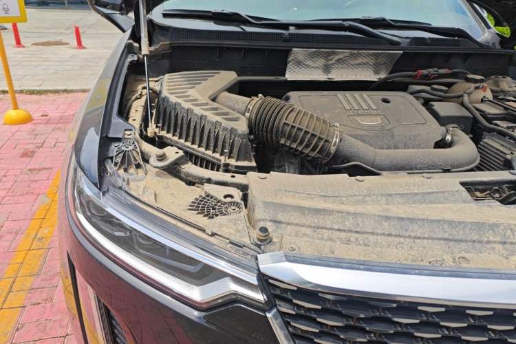 Used Cadillac XT6 2022 2.0T Six-Seater Four-Wheel-Drive Luxury Standard Edition Engine Bay Right