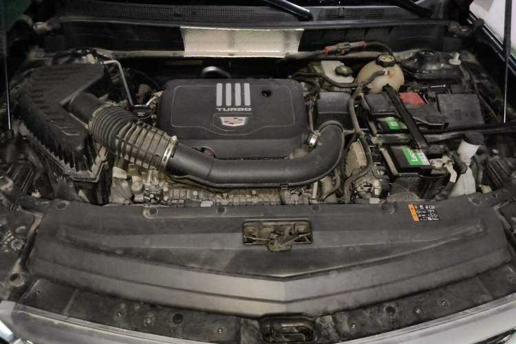 Used Cadillac XT6 2022 2.0T 7-Seater Four-Wheel Drive Luxury Version Engine Bay