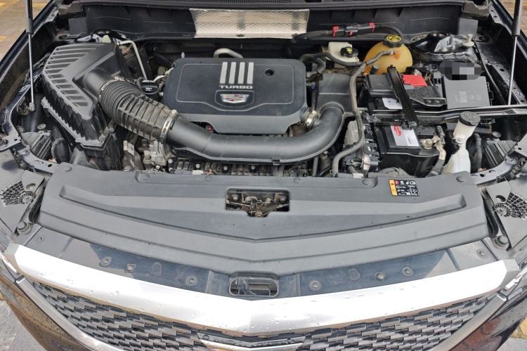 Used Cadillac XT6 2022 2.0T Six-Seater Four-Wheel Drive Luxury Version Engine Bay