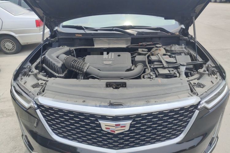 Used Cadillac XT6 2022 2.0T Six-Seater Four-Wheel Drive Luxury Version Engine Bay