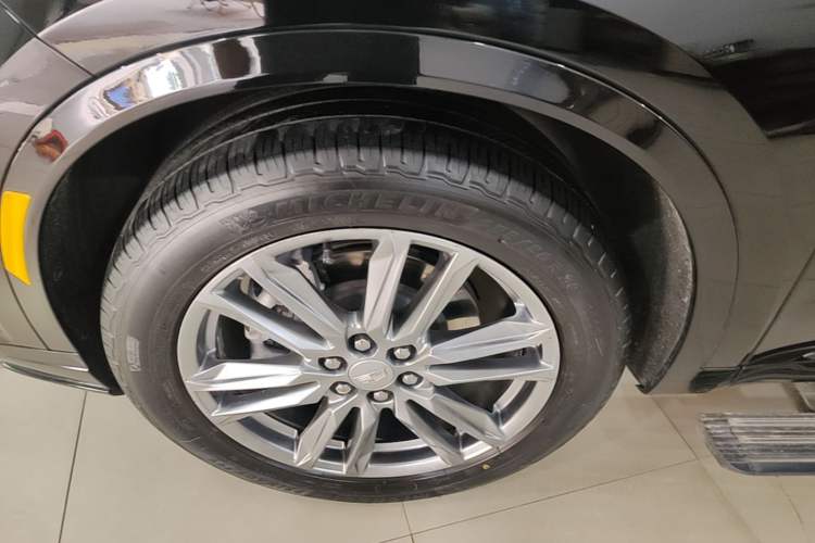 Used Cadillac XT6 2022 2.0T Six-Seater Four-Wheel Drive Luxury Version Exterior 1